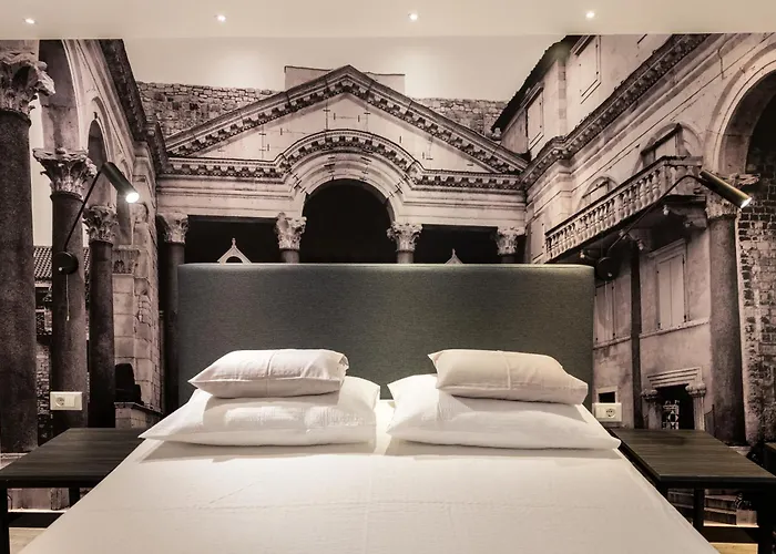 Split City Centre Room