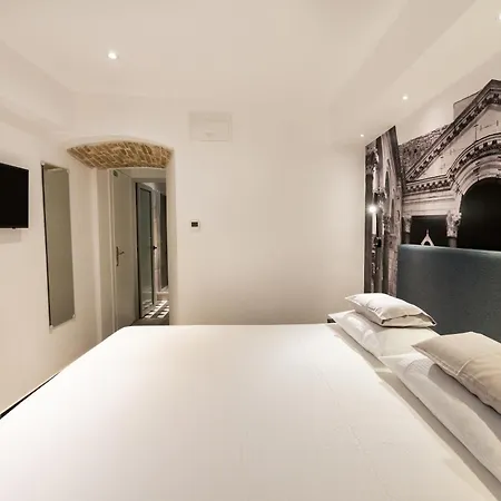 Split City Centre Room Exterior photo